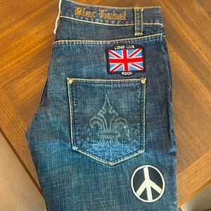 If you want to look like a real Rock Star , don’t  miss this opportunity